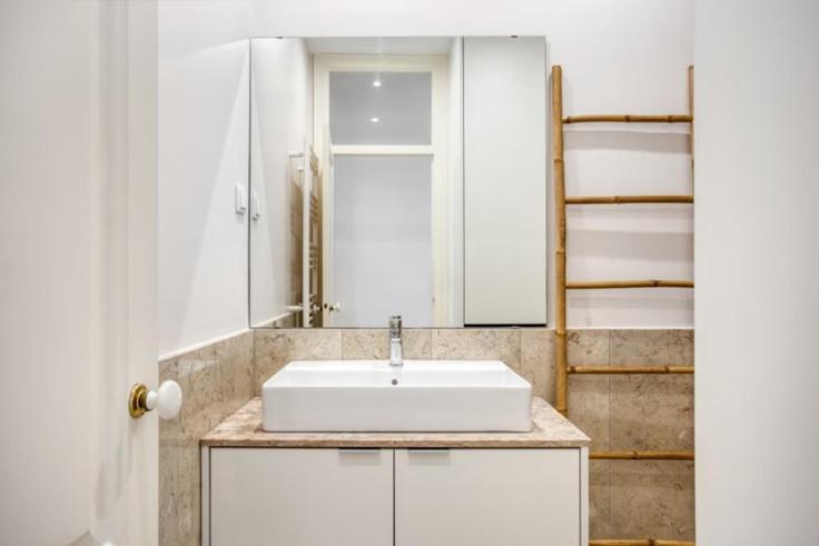 Quarto Com Banheiro Privativo Na Baixa Lisbon Exterior photo